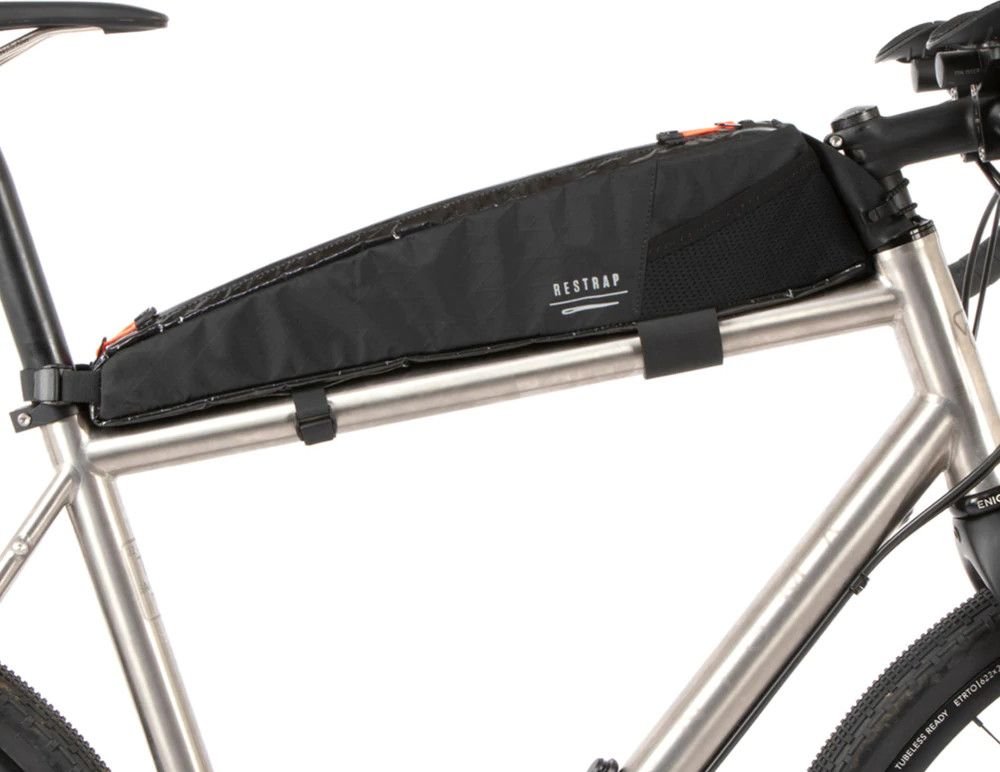 4173172image.jpg Bolsa para cuadro Restrap Race Top Tube Bag Long 2 L, color negro – Image 1