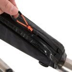 Bolsa para tubo superior Restrap Race 1.5L Bolsa para cuadro Negra - Imagen 6