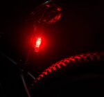 Luz trasera Lezyne Strip Drive 300+ Negra – Image 6