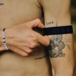 Brazalete con sensor de frecuencia cardíaca Bluetooth Coros HRM, negro y dorado, edición Jakob Ingebrigtsen - Imagen 10