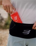 Cinturón Compressport Free Belt Pro 2.0 Negro/Blanco – Image 4